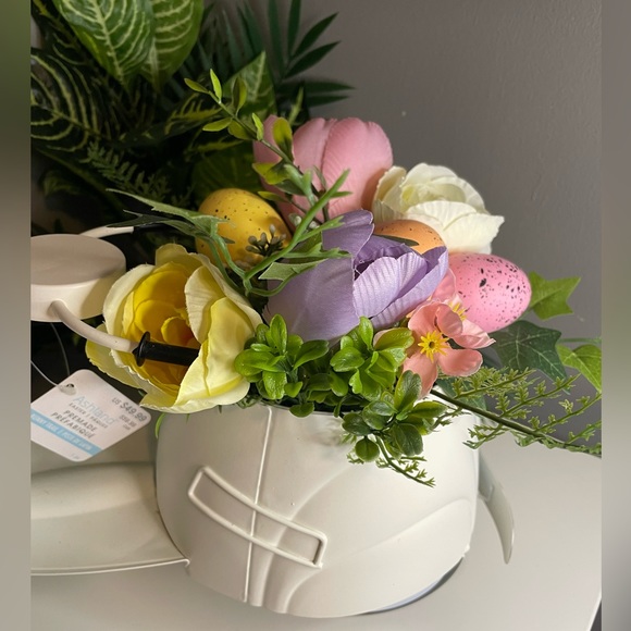 Easter Spring Floral Moped with Easter Eggs and Flowers Tabletop Decor- NWT - Picture 4 of 8
